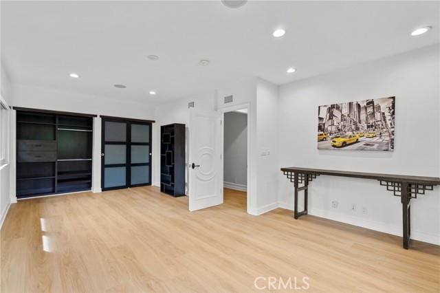 Detail Gallery Image 14 of 26 For 3677 Eddingham Ave, Calabasas,  CA 91302 - 6 Beds | 6/1 Baths