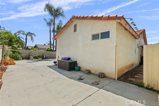 Detail Gallery Image 31 of 33 For 10820 Tivoli Ct, Bakersfield,  CA 93311 - 3 Beds | 2 Baths