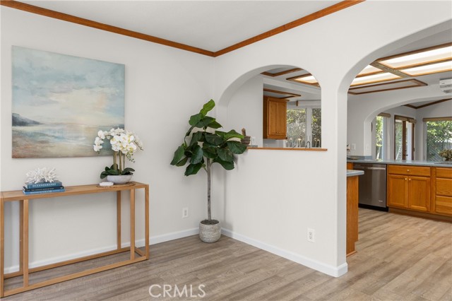 265 Leeward Avenue, Pismo Beach CA: https://media.crmls.org/medias/ac2dc3a2-38ab-41d3-984e-3a45b4f3290e.jpg