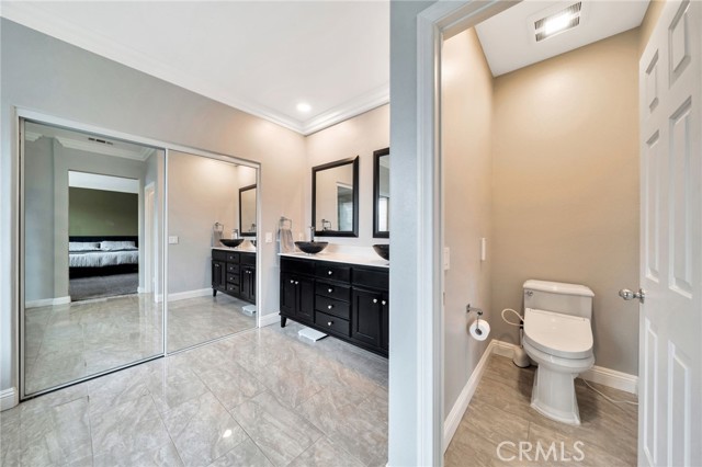 16139 Crooked Creek Court, Chino Hills CA: https://media.crmls.org/medias/ac2df415-c016-493a-b4e3-b0d1040cbcfc.jpg
