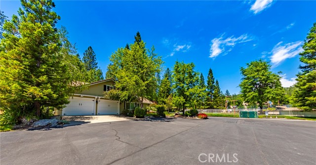 Detail Gallery Image 66 of 70 For 40289 Road 222, Bass Lake,  CA 93604 - 4 Beds | 2/1 Baths