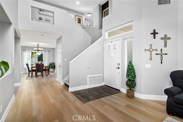 Detail Gallery Image 5 of 32 For 29110 Wayfarer Ln, Lake Elsinore,  CA 92530 - 4 Beds | 2/1 Baths