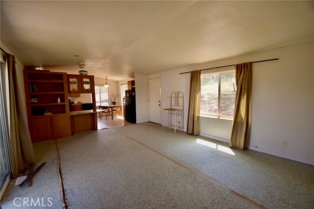 Detail Gallery Image 9 of 41 For 12831 Carp St., Montague,  CA 96064 - 2 Beds | 1 Baths