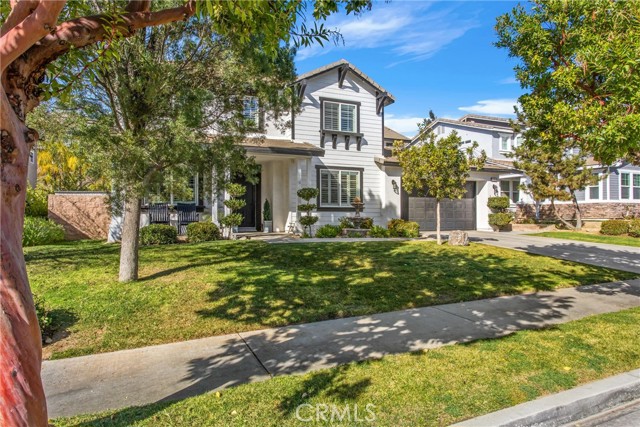 Detail Gallery Image 2 of 52 For 33814 Augusta, Yucaipa,  CA 92399 - 5 Beds | 4 Baths