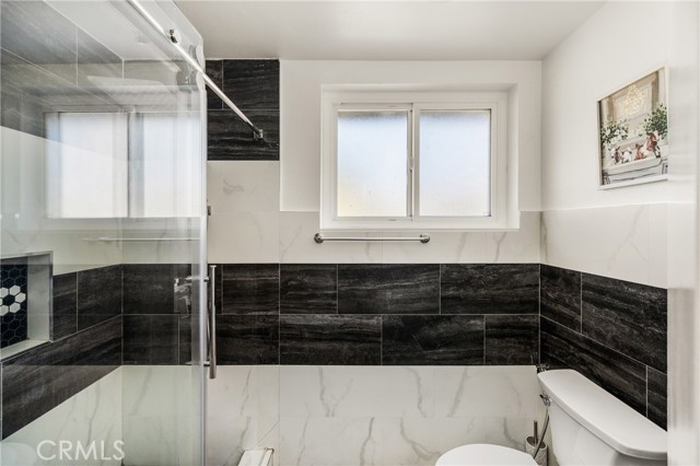 Detail Gallery Image 26 of 29 For 605 W Curie, Santa Ana,  CA 92707 - 4 Beds | 2 Baths