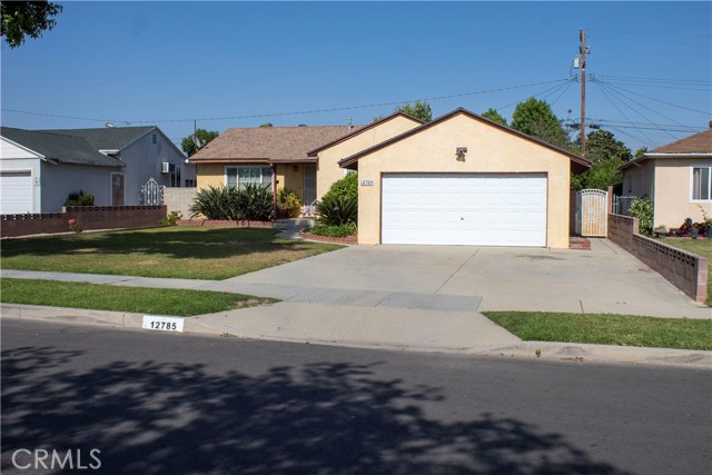 12785 17th Street, Chino, California 91710, 3 Bedrooms Bedrooms, ,1 BathroomBathrooms,Single Family Residence,For Sale,17th,CV24098926