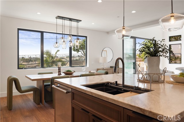 2111 Clark, Redondo Beach, California 90278, 4 Bedrooms Bedrooms, ,5 BathroomsBathrooms,Residential,For Sale,Clark,SB26059120 2111 Clark, Redondo Beach, California 90278, 4 Bedrooms Bedrooms, ,5 BathroomsBathrooms,Residential,For Sale,Clark,SB26059120