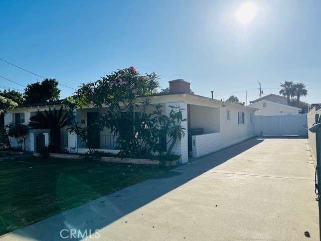 3837 Lincoln Avenue, El Monte CA: https://media.crmls.org/medias/ac324910-04d4-4057-81a8-e21048b812ee.jpg