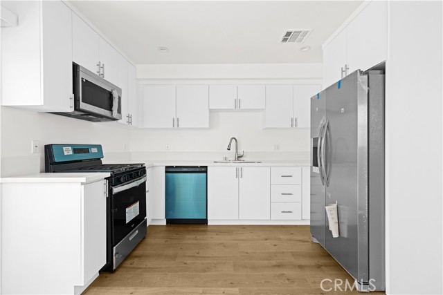 Detail Gallery Image 68 of 74 For 5218 Auckland Ave, Toluca Lake,  CA 91601 - – Beds | – Baths