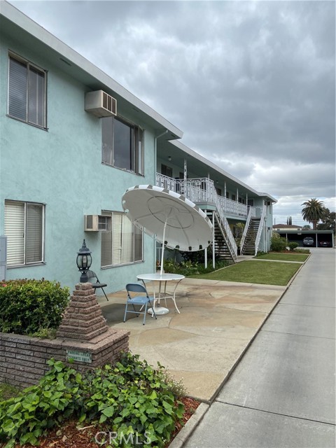 Detail Gallery Image 2 of 11 For 1032 Arcadia Ave, Arcadia,  CA 91007 - 2 Beds | 1 Baths