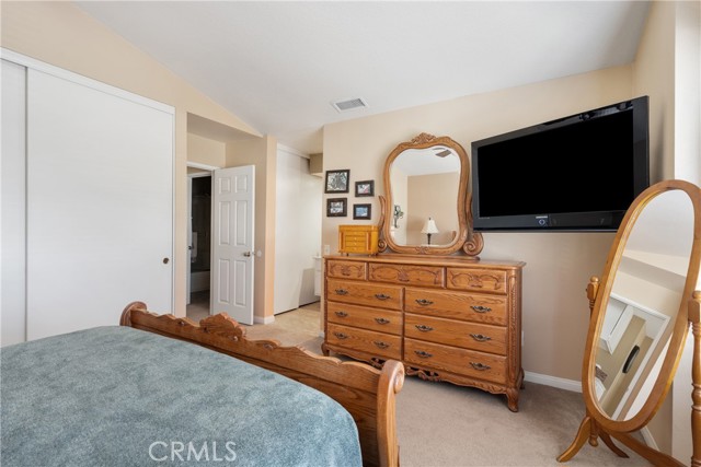 7018 Princeton Place, Rancho Cucamonga CA: https://media.crmls.org/medias/ac331d84-3060-42c5-a46d-932fc993ad4c.jpg