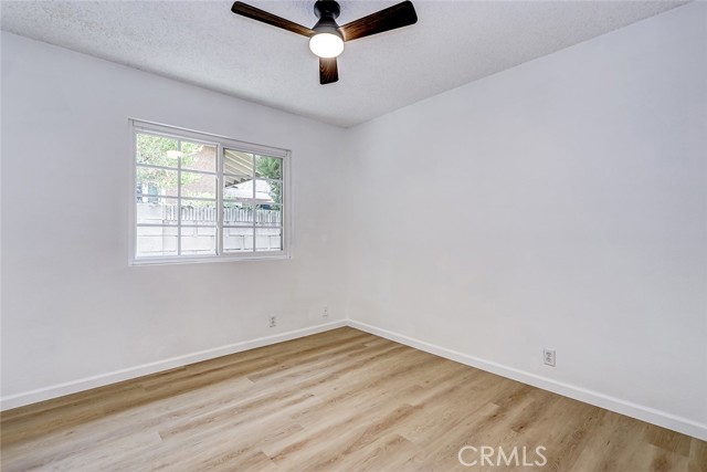 20102 Plaza De Madrid, Cerritos CA: https://media.crmls.org/medias/ac3330c7-ee1b-4276-b37f-deb3b718abb6.jpg
