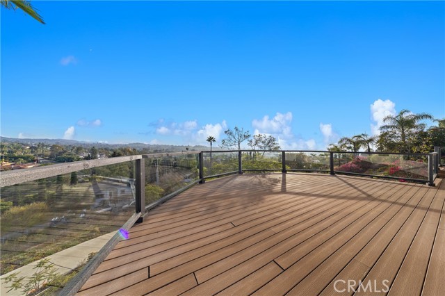 Detail Gallery Image 3 of 49 For 1522 Maxwell Ln, Vista,  CA 92084 - 3 Beds | 2/1 Baths