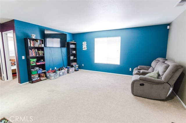 Detail Gallery Image 24 of 48 For 2340 Talbot Cir, Corona,  CA 92882 - 4 Beds | 2/1 Baths