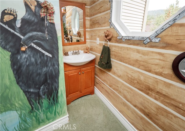 Detail Gallery Image 61 of 75 For 42425 Bear Loop, Big Bear Lake,  CA 92314 - 3 Beds | 3/1 Baths