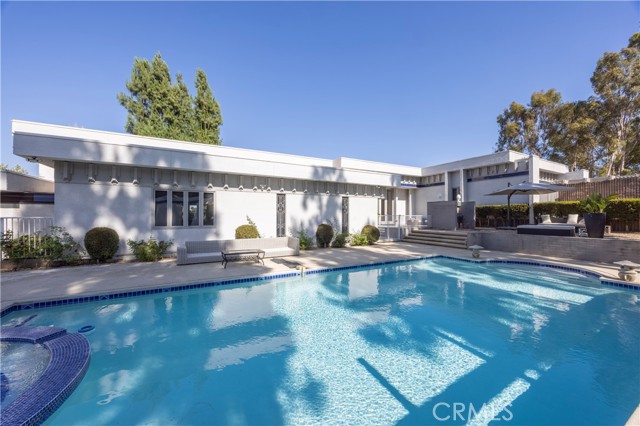 23615 Falcons View Drive, Diamond Bar CA: https://media.crmls.org/medias/ac3456d7-38f6-4f38-914a-7c1ad5a6ef46.jpg