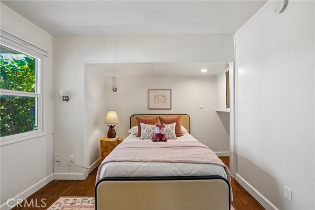 18031 Gramercy Place photo 13