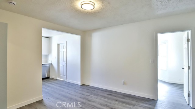 515 S Van Ness Avenue, Santa Ana CA: https://media.crmls.org/medias/ac34b2b3-b346-4f5c-a46a-68668b584207.jpg