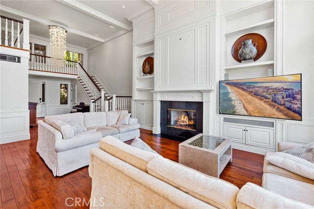 Detail Gallery Image 12 of 65 For 8 Rue Verte, Newport Beach,  CA 92660 - 3 Beds | 3/1 Baths