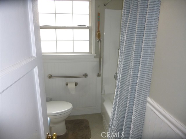 Detail Gallery Image 16 of 45 For 1747 Valencia Ave, San Bernardino,  CA 92404 - 3 Beds | 2 Baths