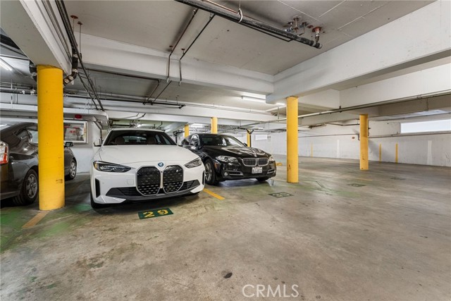 Detail Gallery Image 23 of 24 For 1045 N Kings Rd #107,  West Hollywood,  CA 90069 - 2 Beds | 2 Baths