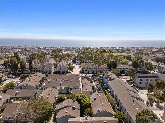 Detail Gallery Image 25 of 28 For 24 Seaside, Newport Beach,  CA 92663 - 2 Beds | 2 Baths