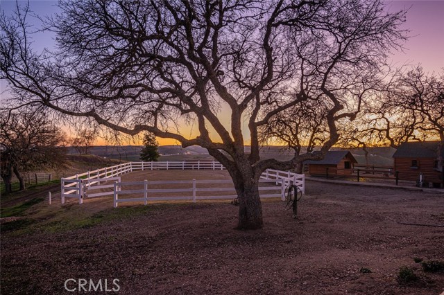 Image 69 of 73 For 6275 Twin Canyon