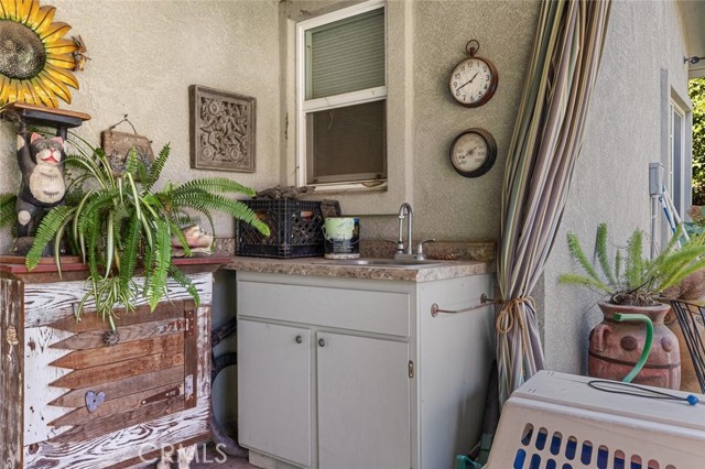 1708 Bandon Court, Oakdale CA: https://media.crmls.org/medias/ac387e5b-5902-4f47-85a0-0522982c09e1.jpg