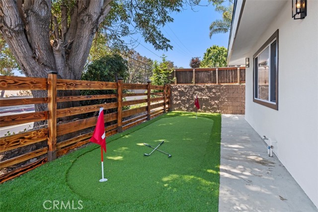 Putting green