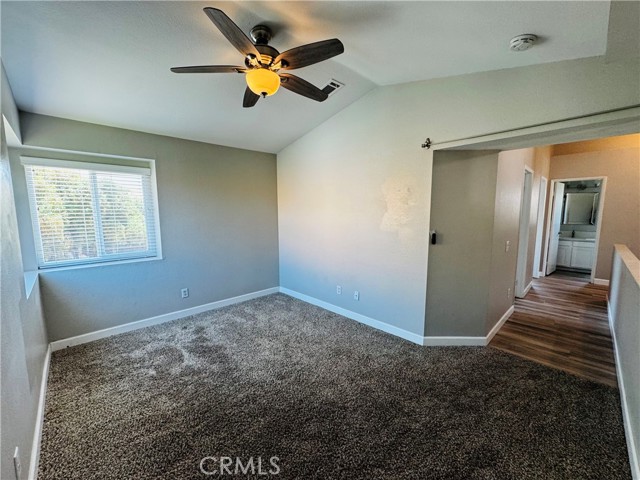 Detail Gallery Image 11 of 28 For 39780 Oak Cliff Dr, Temecula,  CA 92591 - 3 Beds | 2/1 Baths