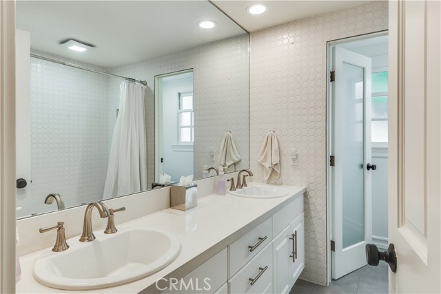 3001 Via Buena, Palos Verdes Estates, California 90274, 5 Bedrooms Bedrooms, ,2 BathroomsBathrooms,Residential,For Sale,Via Buena,PV26060707