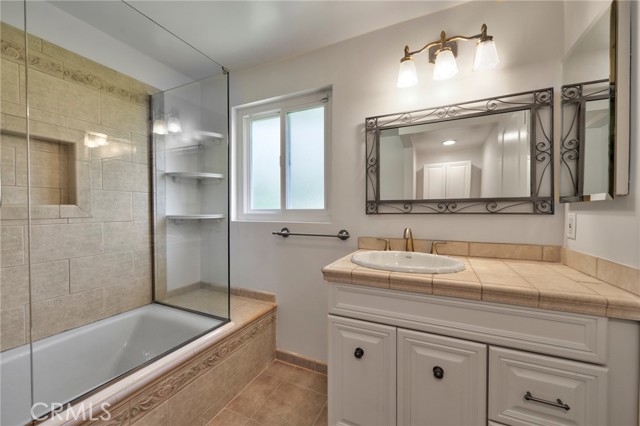 Detail Gallery Image 25 of 35 For 1465 Linda Vista Ave, Pasadena,  CA 91103 - 3 Beds | 2/1 Baths