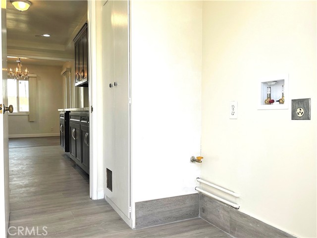 Detail Gallery Image 8 of 25 For 408 N Phillips Ave, West Covina,  CA 91791 - 4 Beds | 2 Baths