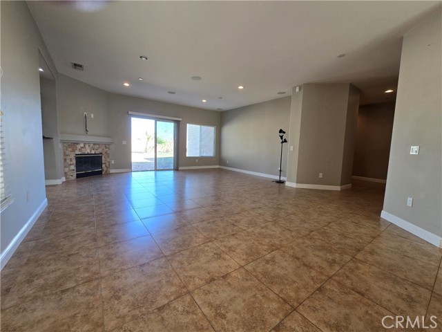 Detail Gallery Image 4 of 23 For 736 Summit Dr, Palm Springs,  CA 92262 - 3 Beds | 2 Baths