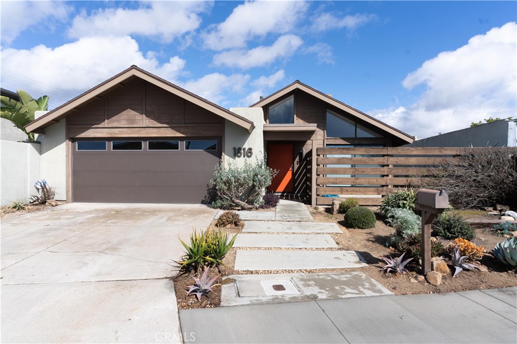1816 Alaska Avenue, Costa Mesa, CA 92626