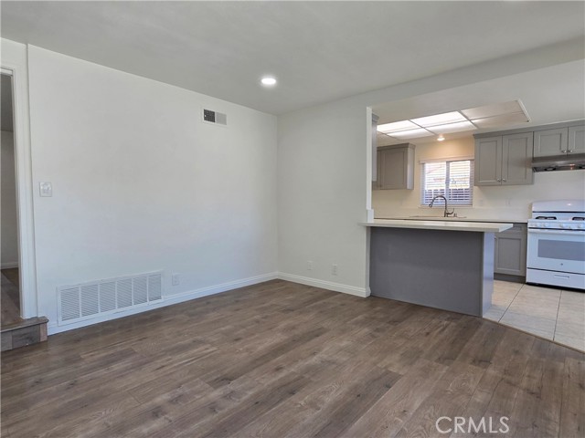 1512 Orchard Hill Lane, Hacienda Heights CA: https://media.crmls.org/medias/ac3ba9f3-3de3-4f36-a973-8af62f2c7709.jpg