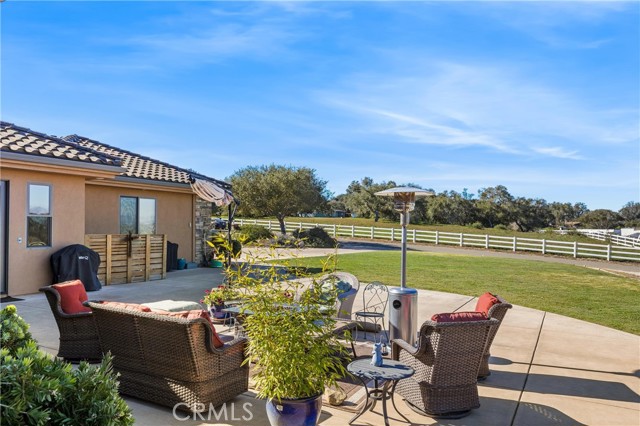 325 Red Oak Way, Arroyo Grande CA: https://media.crmls.org/medias/ac3d0cff-7bf6-49aa-a8f0-99109afa0ee4.jpg