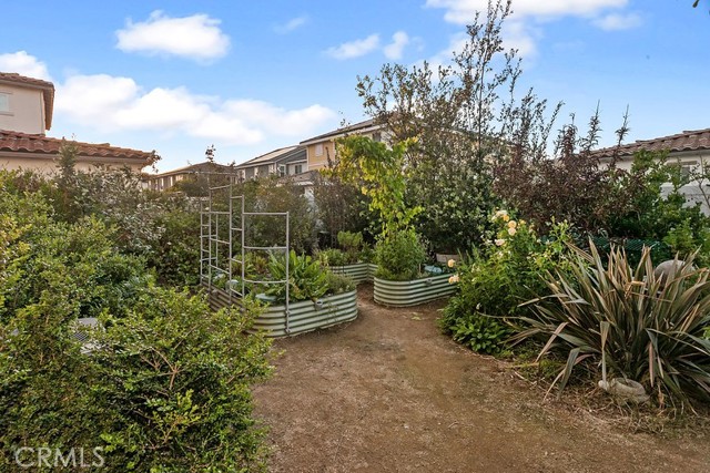 Detail Gallery Image 10 of 11 For 271 Rose St, Fillmore,  CA 93015 - 4 Beds | 4/1 Baths