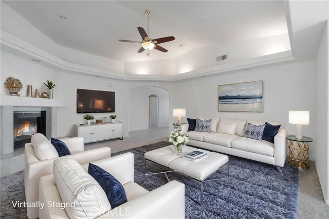 122 East, Madera CA: https://media.crmls.org/medias/ac3f98dd-6e75-4744-9346-24cfbb5c9a59.jpg