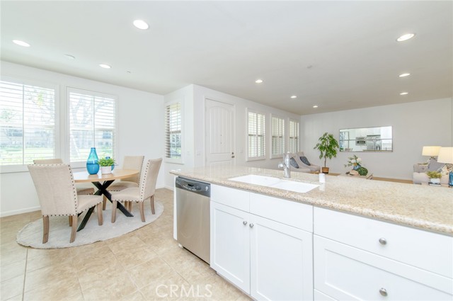 Detail Gallery Image 14 of 25 For 59 City Stroll, Irvine,  CA 92620 - 2 Beds | 2 Baths