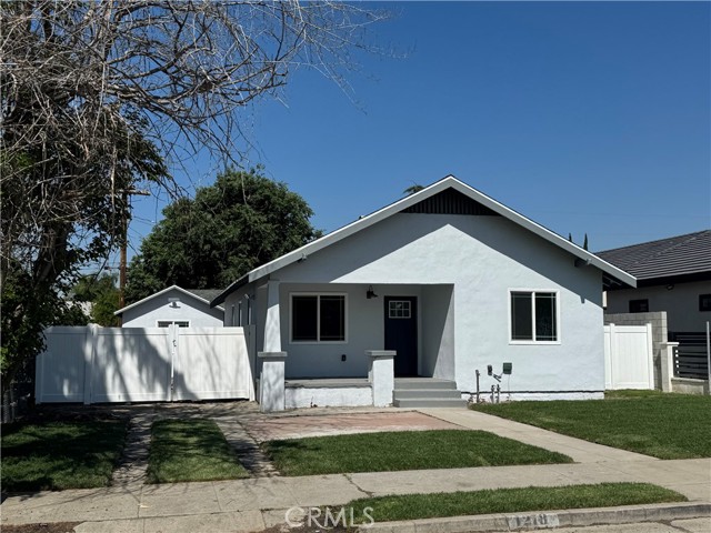 Detail Gallery Image 1 of 23 For 1278 Perris St, San Bernardino,  CA 92411 - 4 Beds | 2 Baths