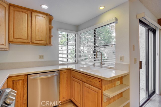 Detail Gallery Image 26 of 64 For 1220 Cobblestone Ln, Santa Maria,  CA 93454 - 3 Beds | 2/1 Baths