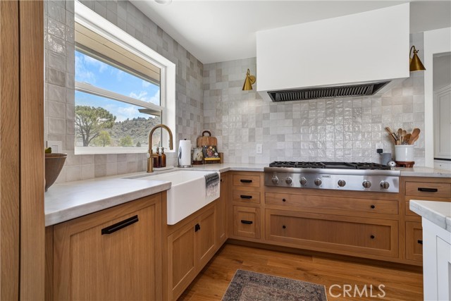 Detail Gallery Image 19 of 39 For 29700 Pinedale, Tehachapi,  CA 93561 - 4 Beds | 2/1 Baths