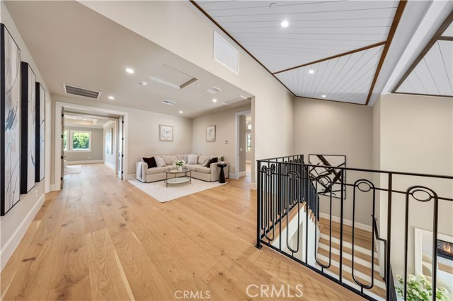 608 Arbolada Drive, Arcadia CA: https://media.crmls.org/medias/ac4233ef-a2c7-4217-a5ea-ab704117fa79.jpg