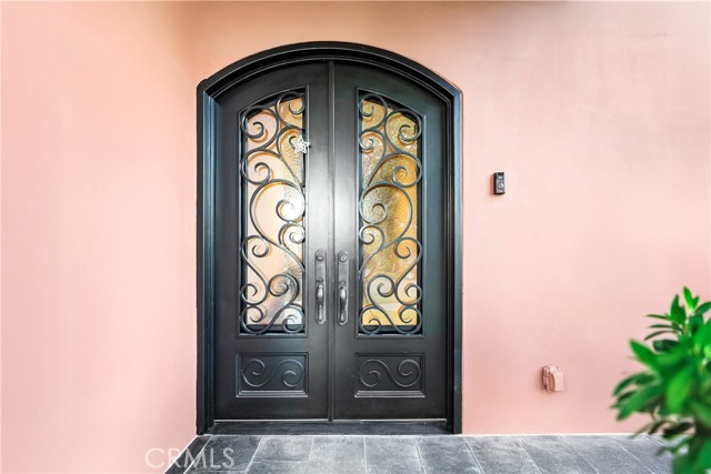 Image 4 of 57 For 11523 Willins