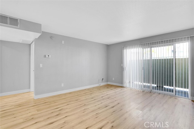 Detail Gallery Image 9 of 36 For 15000 Downey Ave #167,  Paramount,  CA 90723 - 1 Beds | 1 Baths