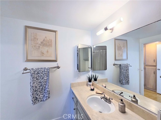 Detail Gallery Image 14 of 19 For 375 Atlantic Ave #502,  Long Beach,  CA 90802 - 2 Beds | 2 Baths