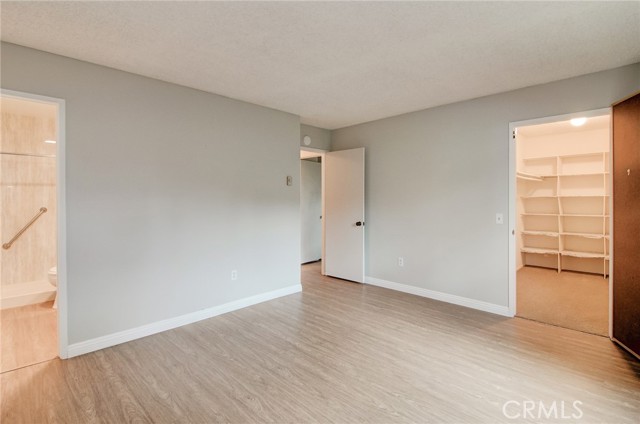 8777 Coral Springs Court, Huntington Beach CA: https://media.crmls.org/medias/ac4513a8-ff46-4d13-b17d-bc839970d4f5.jpg