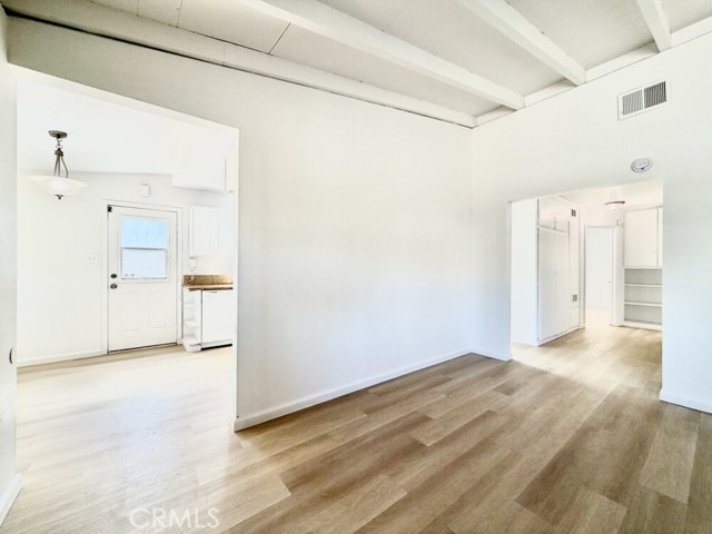 Detail Gallery Image 6 of 30 For 15345 Patricia, Moreno Valley,  CA 92551 - 3 Beds | 2 Baths