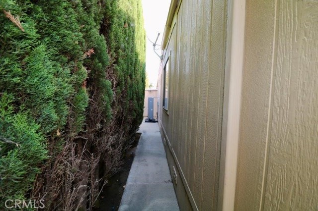 635 Shadow Lake Avenue, Brea CA: https://media.crmls.org/medias/ac465652-b290-4db8-8085-13ed59f7c9c3.jpg